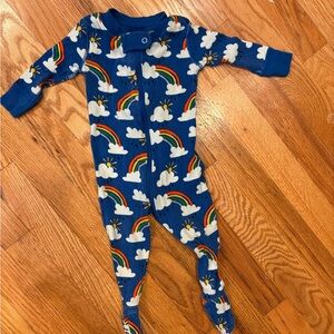 Hanna Andersson Onesie with Rainbow and Cloud Pattern